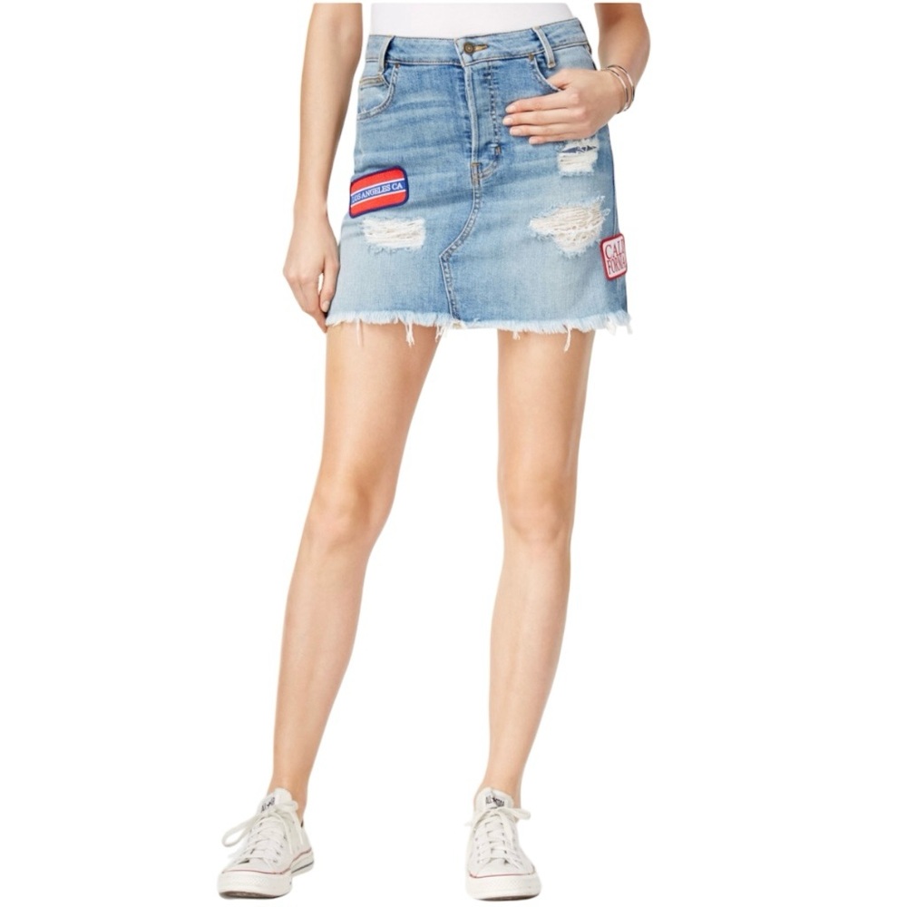 90's GUESS Denim Mini Skirt Distressed Ripped Destroy Walsh Patches Fray‎ Grunge